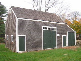 320px-Cudworth_Barn%2C_Scituate%2C_Massachusetts_-_IMG_6711.jpg