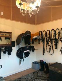 tack room small .jpg